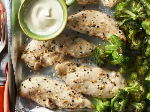 Пилешки Гърди с Броколи и Сусам
