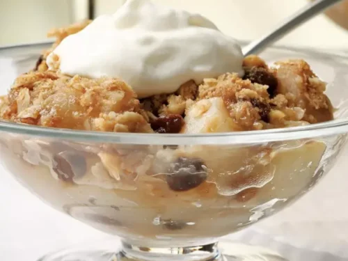 Крамбъл с Круши и Топинг с Орехи