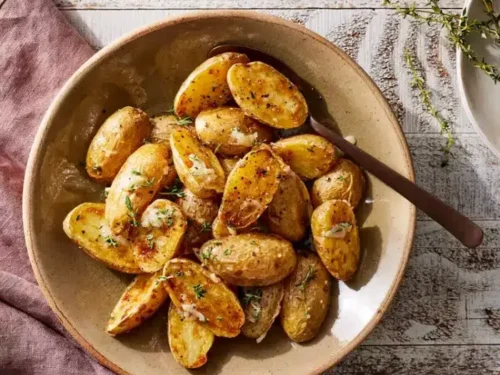 Печени Картофи с Чесън на Фурна