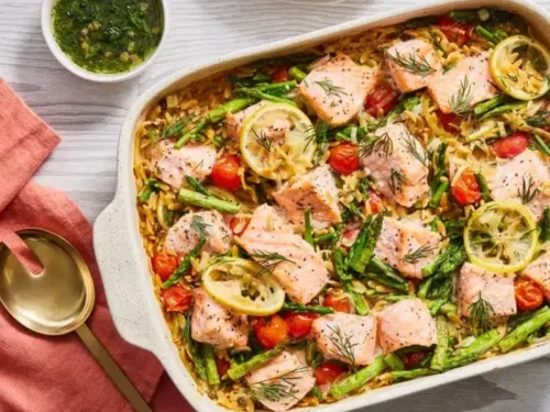 Сьомга с Орзо и Чери Домати на Фурна