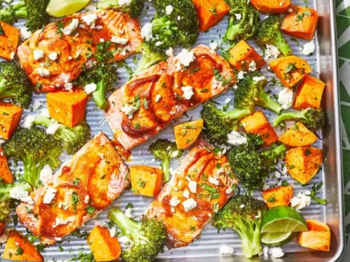 Сьомга със Сладки Картофи и Броколи