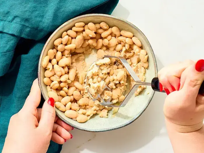 Стъпка 1 - Чили Крем Супа с Пилешко