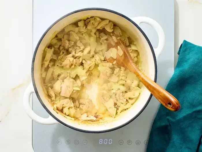 Стъпка 2 - Чили Крем Супа с Пилешко